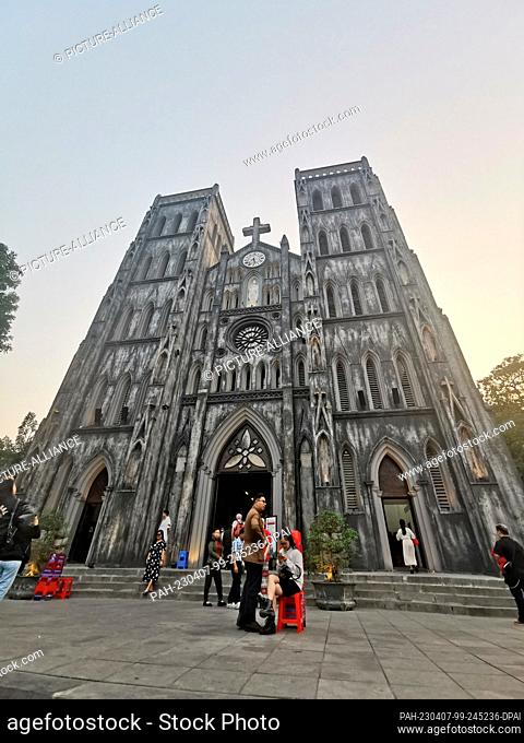26 February 2023, Vietnam, Hanoi: The Cathedral of St. Joseph in the Hoan Kiem district. The neo-Gothic church from the 19th century