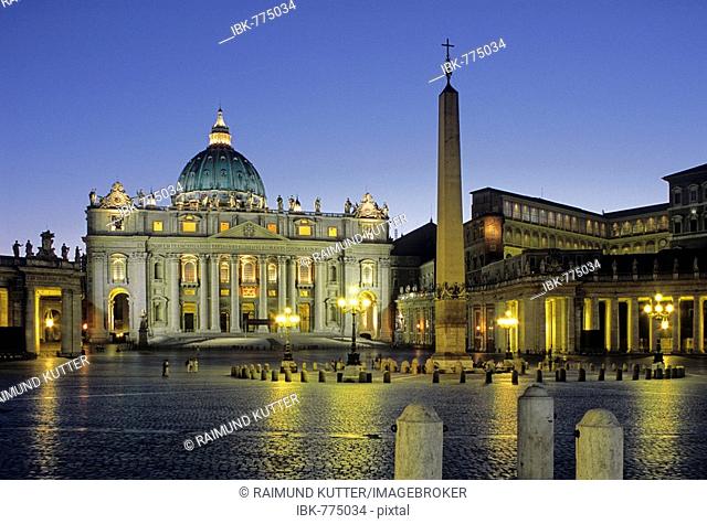 St. Peter's Basilica, Piazza San Pietro, Vatican, Rome, Latium, Italy