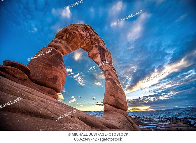 Delicate Arch at sunset at Arches National Park, Utah