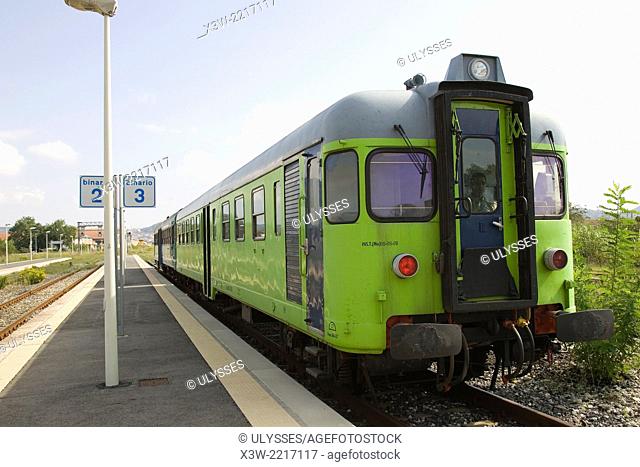 europe, italy, tuscany, crete senesi, asciano railway station, nature train, historical diesel locomotive