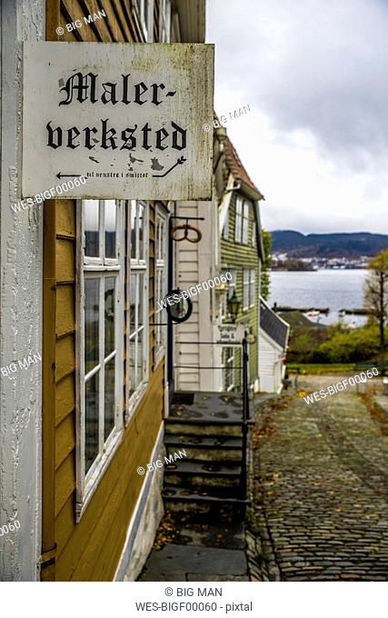 Norway, Hordaland, Bergen, Historic old town, Gamle Bergen