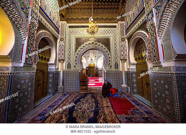 Magnificently decorated entrance, University and Mosque Al-Qarawiyyin, Al Quaraouiyine or Al-Karaouine, Fès, Fez, Morocco
