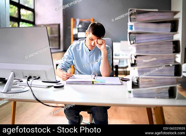 Banner Accountant Employee Man In Office Using Business Computer
