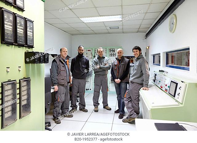 Team. Power Electric Laboratory. Certification of electrical equipment. Technological Services to Industry. Tecnalia Research & innovation, Bizkaia