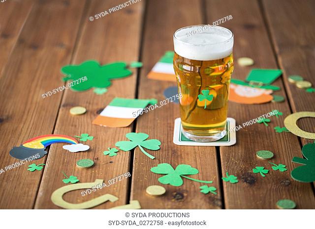 glass of beer and st patricks day party props