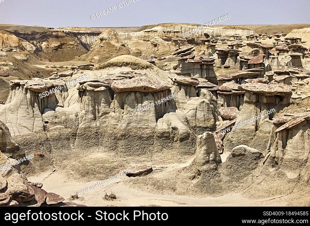 Landscape shot of of sandstone hoodoos landscape at the Ah-shi-sle-pah Wilderness Study Area in New Mexico. Area is located in northwestern New Mexico and is a...