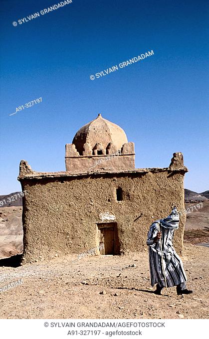 Marabout, adobe chapel where is buried a renowned holy muslim man. South, Ouarzazate region. Morocco