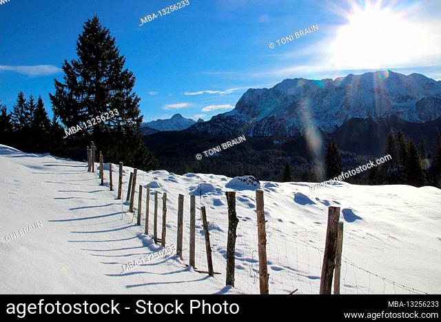 Germany, Bavaria, mountains, Wetterstein Mountains, Hirzeneck, winter landscape, Upper Bavaria, mountain landscape, landscape, mountains, forest