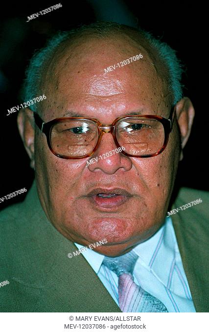 Tofilau Eti Alesana Pm Of Western Samoa 09 December 1991
