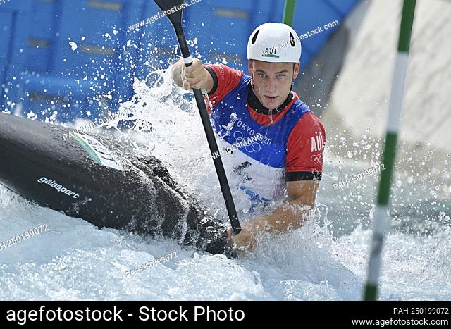 Felix OSCHMAUTZ (AUT), Kajak Eine Maenner, Aktion. Men`s kayak, men, canoe slalom, canoe slalom, whitewater on 07/30/2021, Kasai Canoe Slalom Center