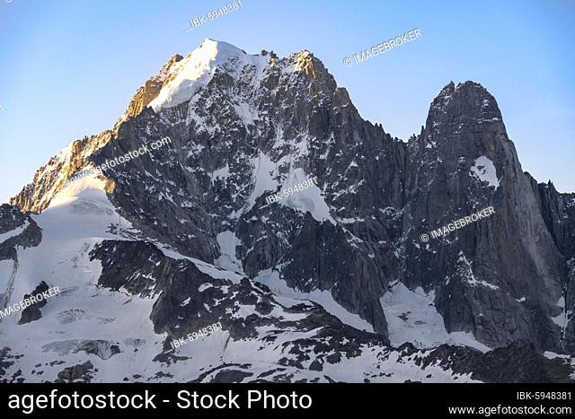 Mountain flank of the Aiguille Verte with Grand Dru, Mont Blanc Massif, Chamonix-Mont-Blanc, Haute-Savoie, France, Europe