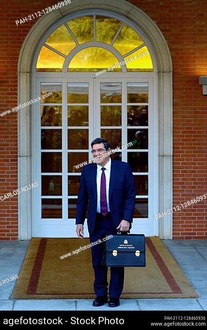 Madrid Spain; 14/01/2020.- José Luis Escrivá Minister Social Security, Inclusion and Migrations..Pedro Sanchez, president of Spain and his 22 ministers in a...