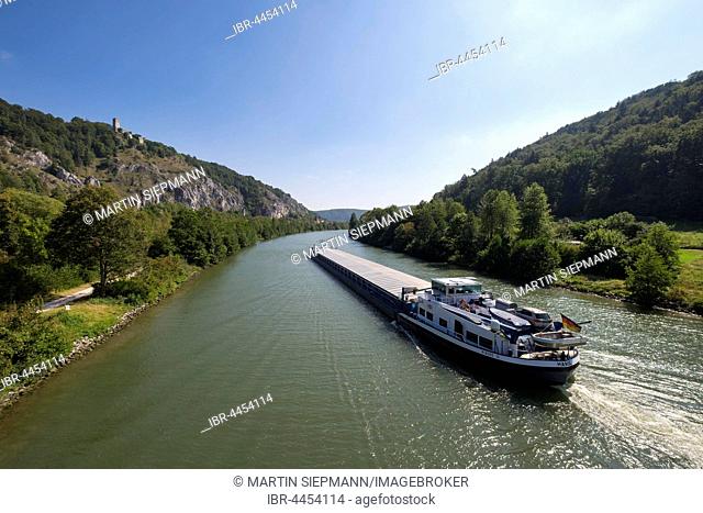 Cargo ship on Rhine-Main-Danube Canal, Essing, Altmühltal, Altmühl Valley, Lower Bavaria, Bavaria, Germany