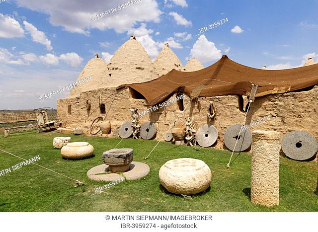 Beehive-shaped mud-brick trulli houses, Harran, Sanliurfa Province, Urfa Province, Southeastern Anatolia Region, Anatolia, Turkey