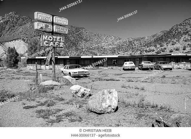 North America, American, USA, Southwest, Cimarron, abandoned Motel along Highway 50