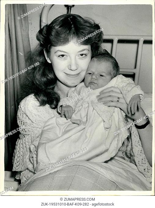 Oct. 10, 1953 - Beryl Introduces Her 'Own Younger Generation'. 'Under Twenty' Star And Daughter. Beryl Roques of the B.B.C