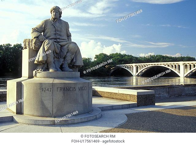 Indiana, Vincennes, IN, Lincoln Memorial Bridge, Wabash River, Francis Vigo Memorial