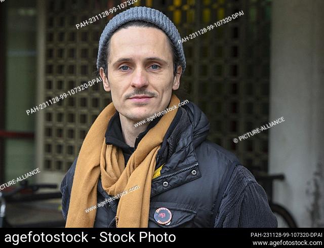 28 November 2023, Berlin: Director Alex Schaad during filming for the medical series ""KraNK"" in the former sports and recreation center (SEZ)