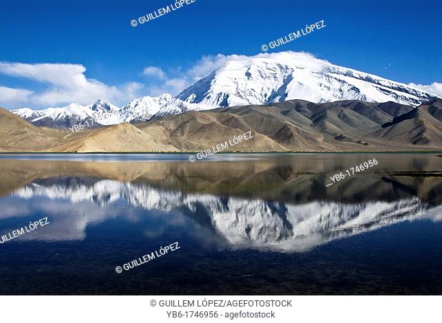View of the Muztagh Ata in the Karakoram Mountain Range, Xinjiang province, China