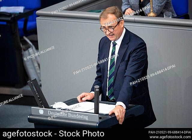 21 May 2021, Berlin: Hans-Georg von der Marwitz (CDU) speaks at the plenary session in the German Bundestag. The main topics of the 231st session of the 19th...