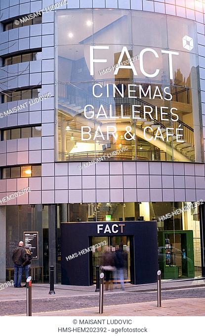 United Kingdom, Liverpool, Wood Street, FACT Foundation for Art & Creative Technology centre, a video, cinema, coffee and gallery complex by architects...