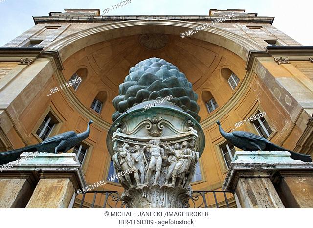 Palazzetto del Belvedere with pine cone, Cortile della Pigna, Vatican courtyards, Rome, Vatican City, Europe