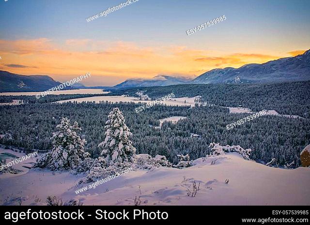Sunset in Winter, Fairmont Hot Springs, British Columbia, Canada - Looking south, the rockies on the left, and Purcells on the right