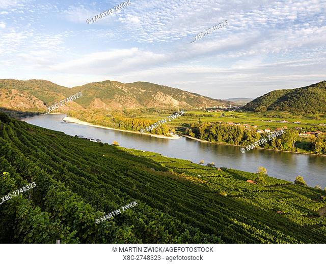 View from Weissenkirchen over the Danube towards Rossatz and Duernstein in the Wachau. The Wachau is a famous vineyard and listed as Wachau Cultural Landscape...
