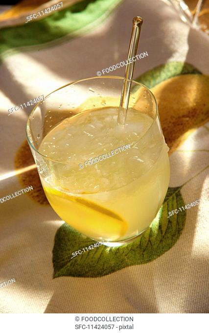 Lemonade cocktail - Limoncello