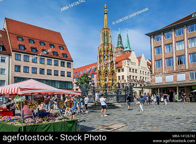 main market with schoner brunnen and st. sebaldus church, nuremberg, old town, middle franconia, franconia, bavaria, germany