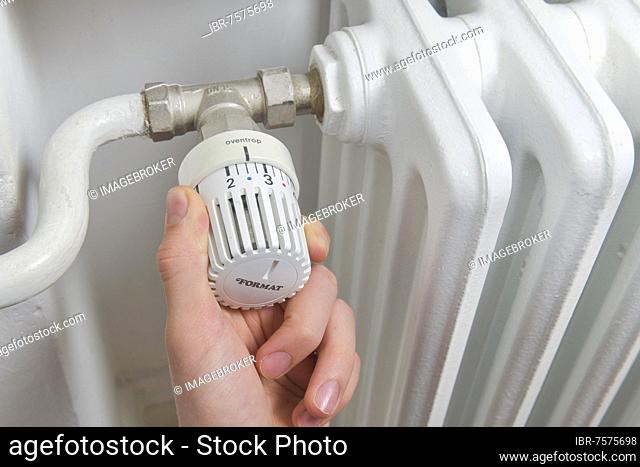 Thermostat, radiator, symbol photo heating costs