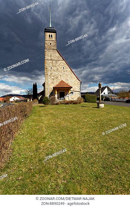 Kirche in Hundelhausen, Steigerwald, Landkreis Schweinfurt, Unterfranken, Bayern, Deutschland