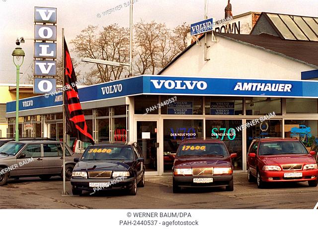 Various Volvos are offered for sale in front of the dealership of a contract dealer for the Swedish car brand Volvo on 5.2.1998 in Frankfurt
