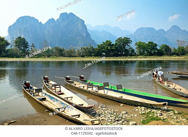 Nam Xong River. Vang Viang. Laos