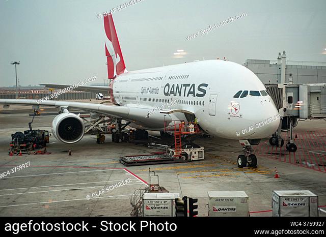 Singapore, Republic of Singapore, Asia - A Qantas Airways Airbus A380-842 passenger plane with the registration VH-OQB and named after Hudson Fysh is parked at...