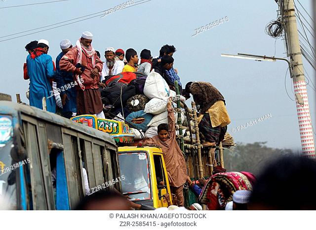 Dhaka 7 January 2016. Muslims arrive to join the ""Biswa Ijtema"" or the World Islamic congregation at Tongi, on the outskirt of Dhaka