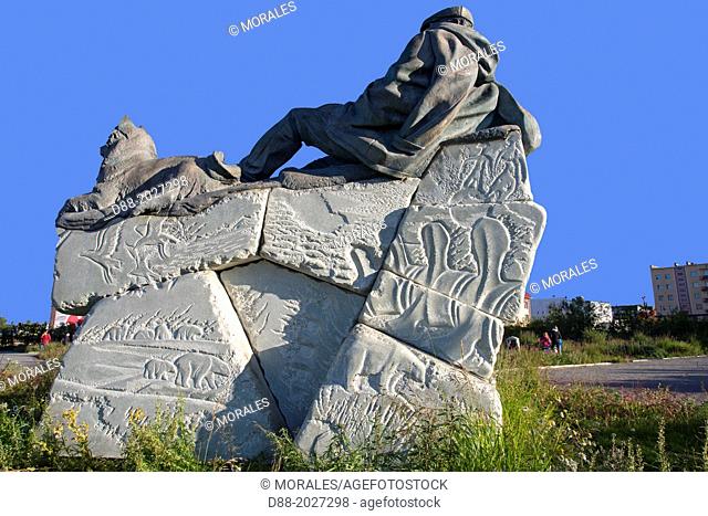 Russia , Chukotka autonomous district , Anadyr , bronze statue dedicated to a well knowed Chukchi writer , Yuri Rtkyeu
