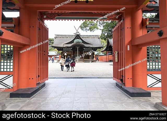 View from the rear entrance into the inner grounds of Sumiyoshi-taisha shrine, Osaka, Japan