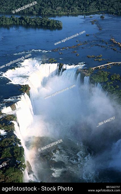 Iguazu falls and Devil's throat, Brazil, Garganta del Diablo, province Misiones, Argentina, province Parana, Brazil, Iguazu waterfalls and Devil's throat