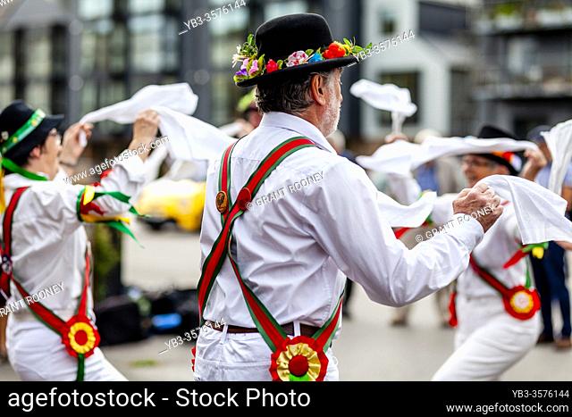 Morris Dancing Sides Perform During The Lewes Folk Festival, High Street, Lewes, East Sussex, UK