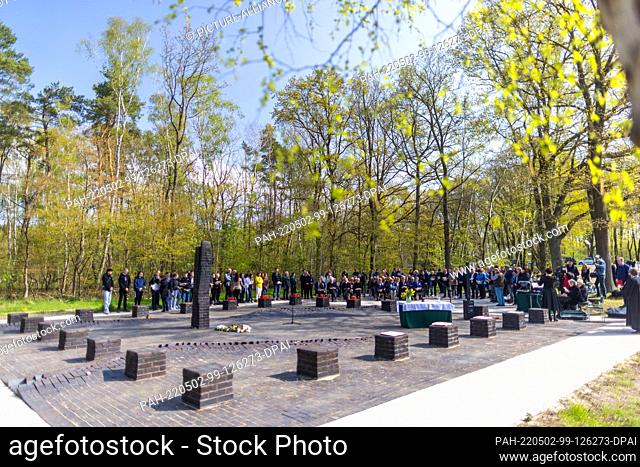 02 May 2022, Mecklenburg-Western Pomerania, Wöbbelin: At a memorial event 77 years after the liberation of the concentration camp
