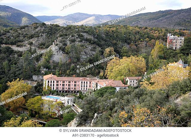 France, Roussillon, Pyrenees-Orientales, Molitg-les-Bains, overview on the therms and Grand Hotel at fall, snowy mountains at back