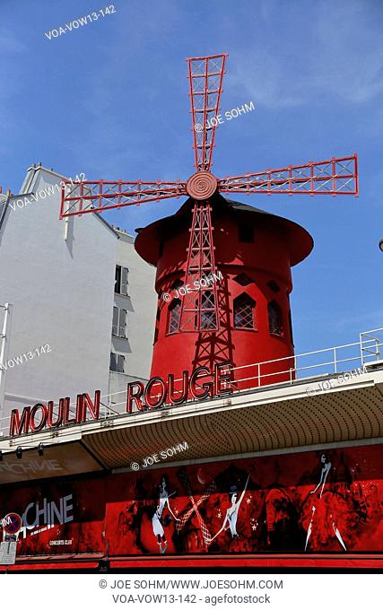 FRANCE-CULTURE-ENTERTAINMENT-MOULIN - ROUGE shows RED WINDMILL, Montmartre Paris - August 2015