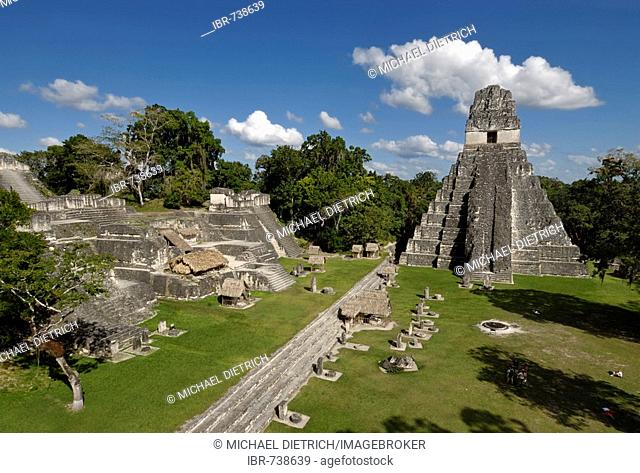 Tikal, Mayan ruins, view from Temple II toward Temple I, Temple of the Giant Jaguar, and the Gran Plaza, Yucatán Peninsula, Guatemala, Central America