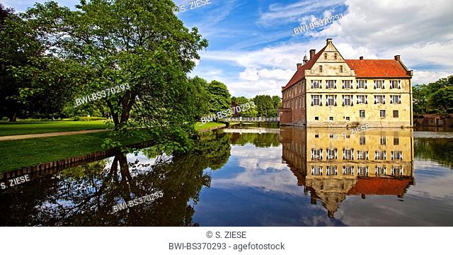 castle Huelshoff, birth house of Annette von Droste-Huelshoff, Germany, North Rhine-Westphalia, Havixbeck