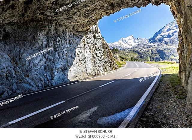 Switzerland, Bernese Oberland, Susten Pass, Gadmertal, Mountain road