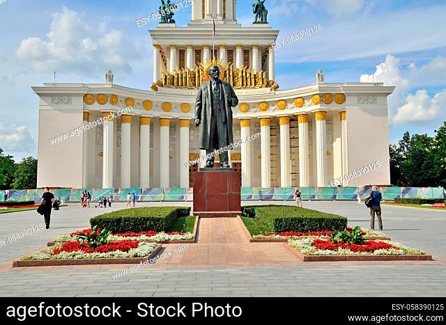 Moscow, Russia - august 25, 2020: main pavilion and monument to Lenin at VDNH. Exhibition of Achievements of National Economy is a permanent general purpose...