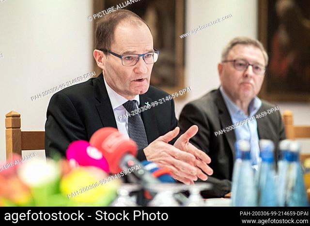 06 March 2020, North Rhine-Westphalia, Essen: Klaus Pfeffer, Vicar General, speaks during a press conference on the launch of a study on sexual abuse