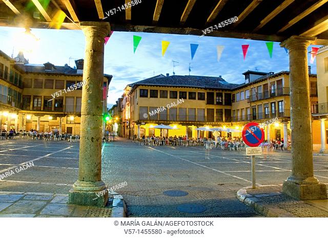 Main Square at night, view from the arcade. Tordesillas, Valladolid province, Castilla León, Spain