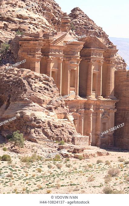 Ed-Deir, near Petra, facade, grave temple, rock, cliff, Jordan, Middle East, UNESCO, world cultural heritage, Nabatea